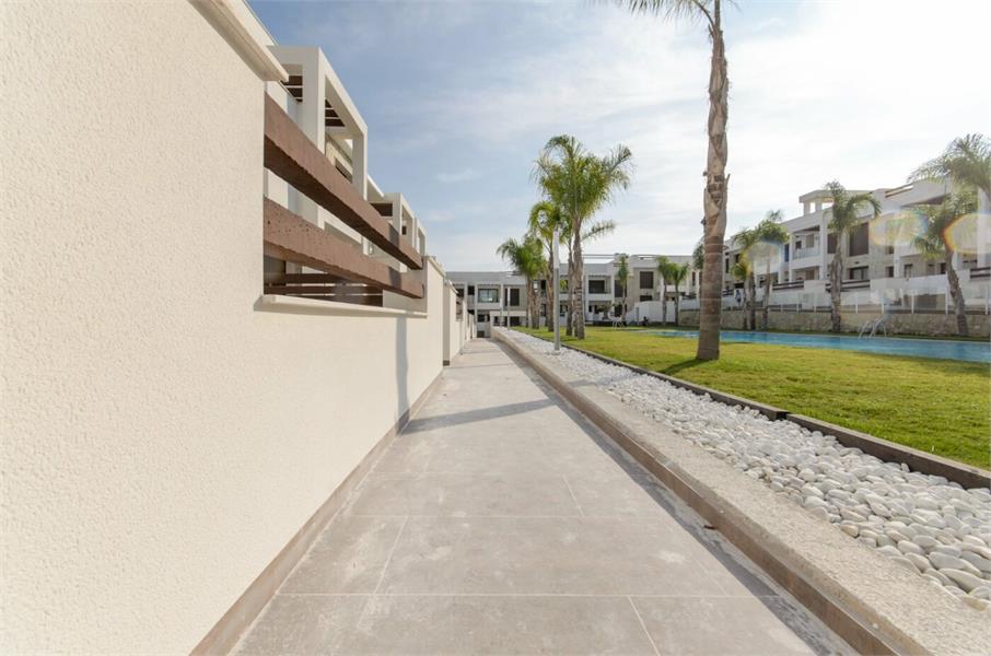 NIEUWBOUW COMPLEX VAN BUNGALOW APPARTEMENTEN IN LOS BALCONES, TORREVIEJA foto 32