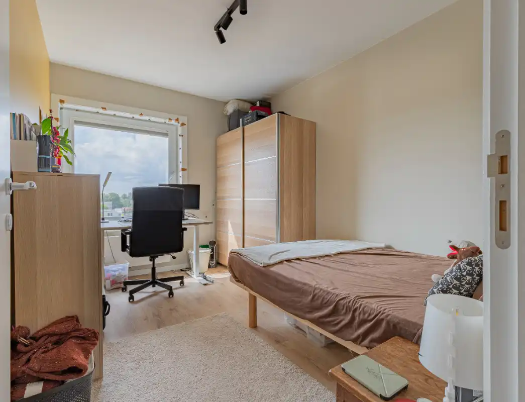 Instapklaar, volledig gerenoveerd appartement van 103m2 in centrum Dendermonde foto 12
