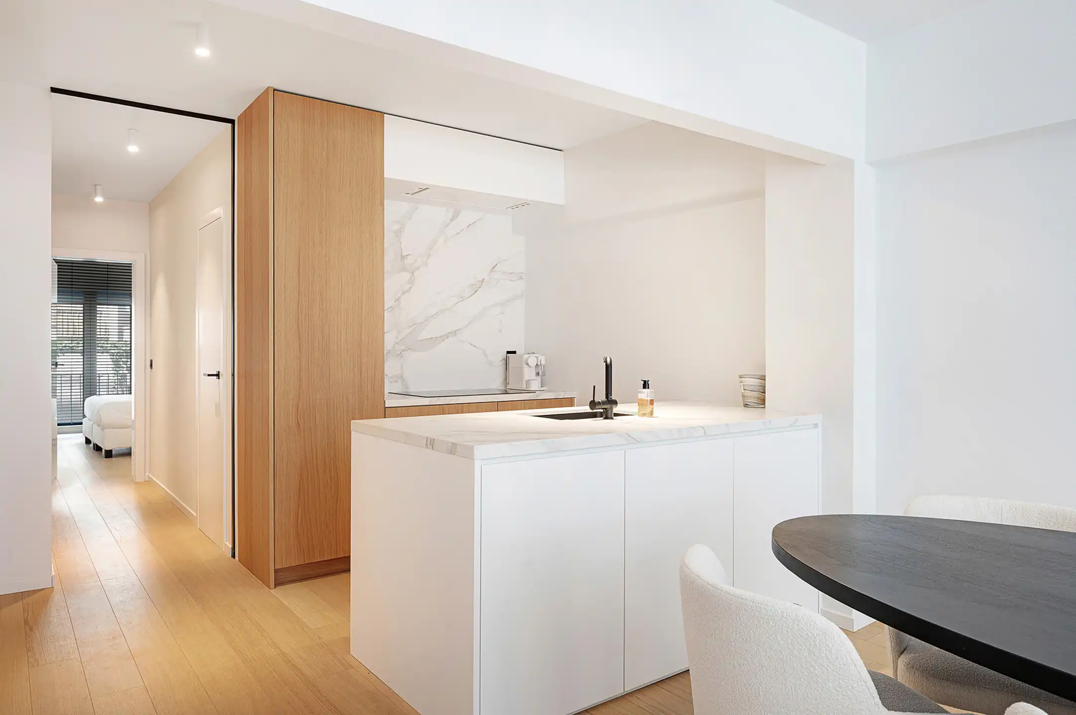 Elegant appartement nabij het Driehoeksplein foto 17