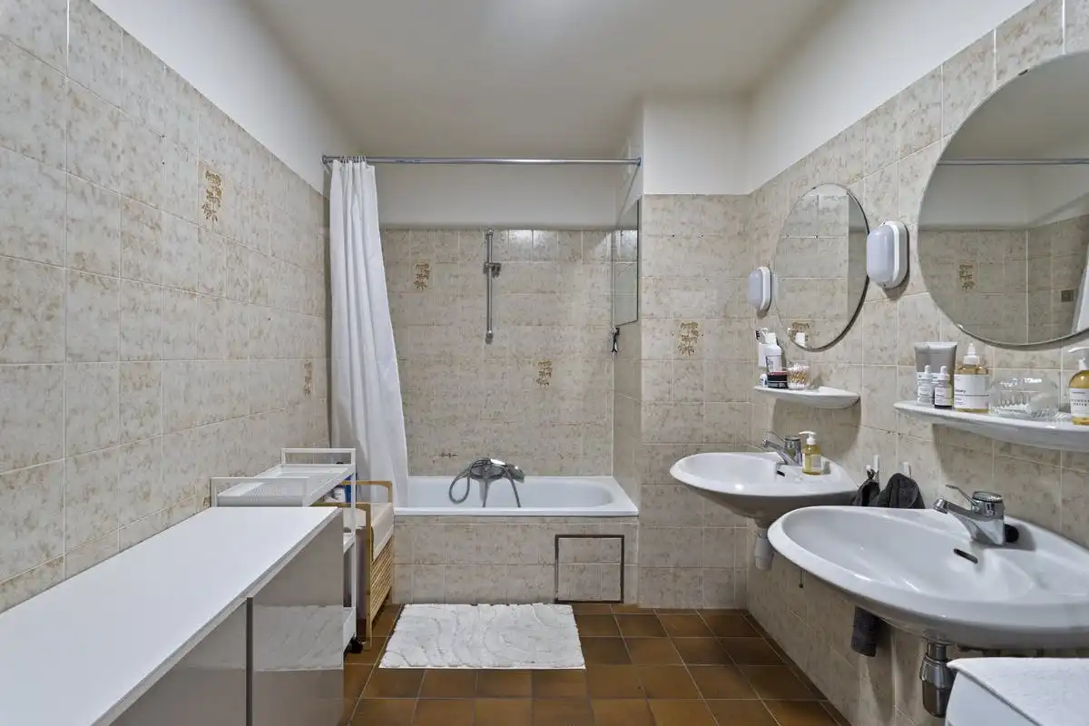 Appartement met 2 slaapkamers te koop in Kapellen! foto 13