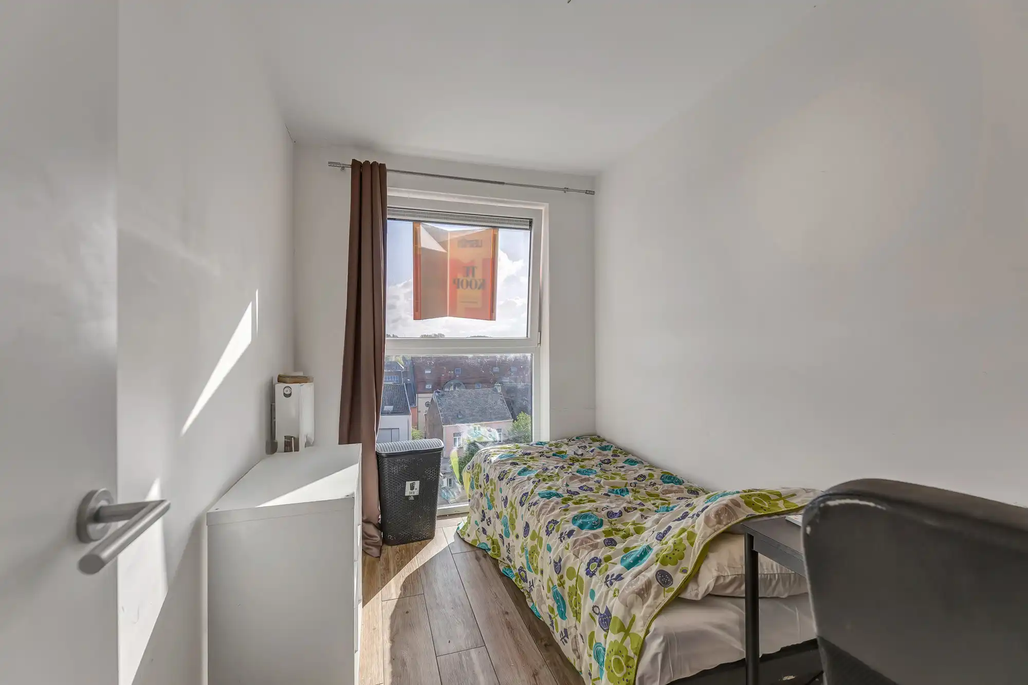 Recent dakappartement met 3 slaapkamers foto 10