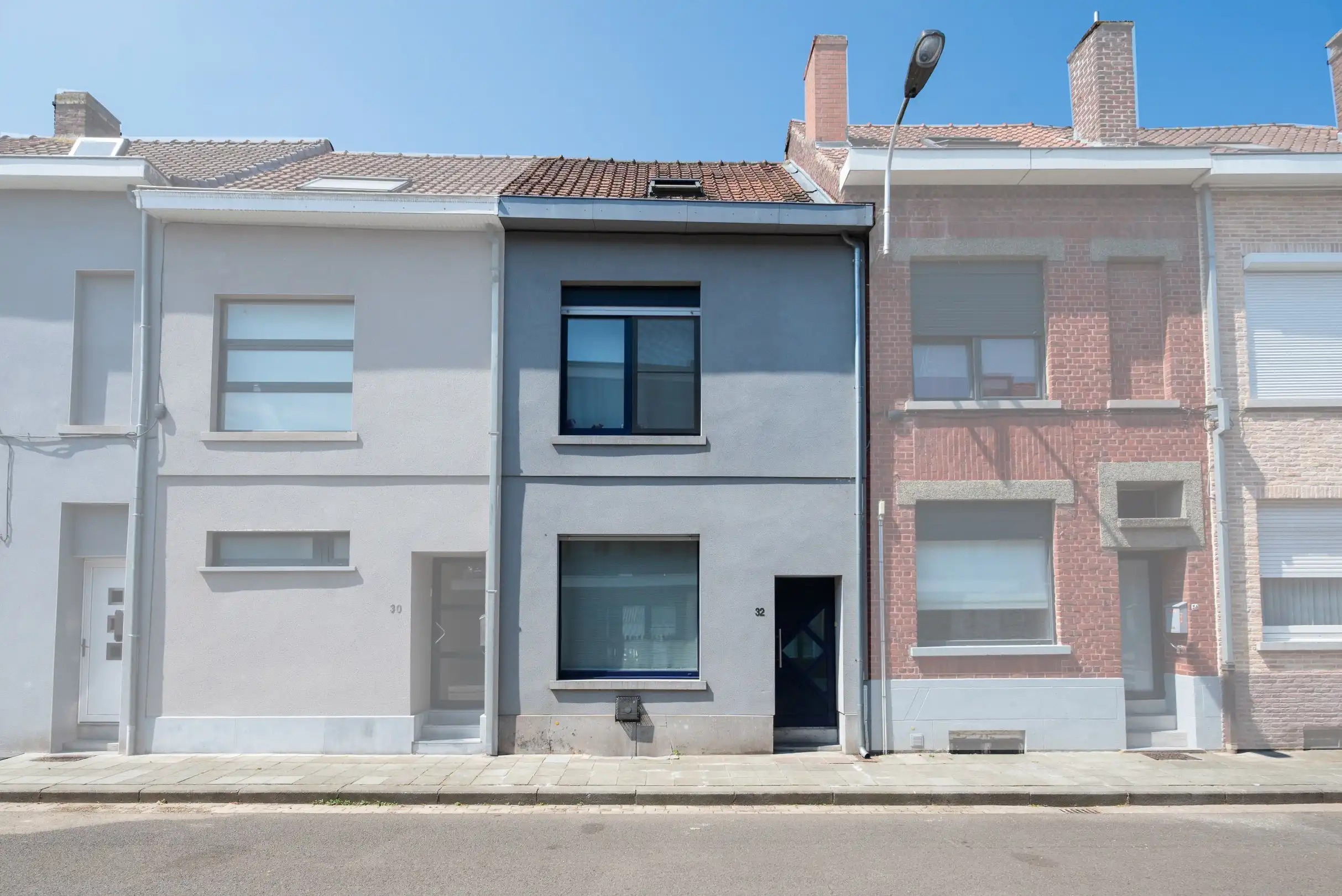 Verzorgde instapklare woning met 3 slaapkamers en dubbele garage! foto {{pictureIndex}}