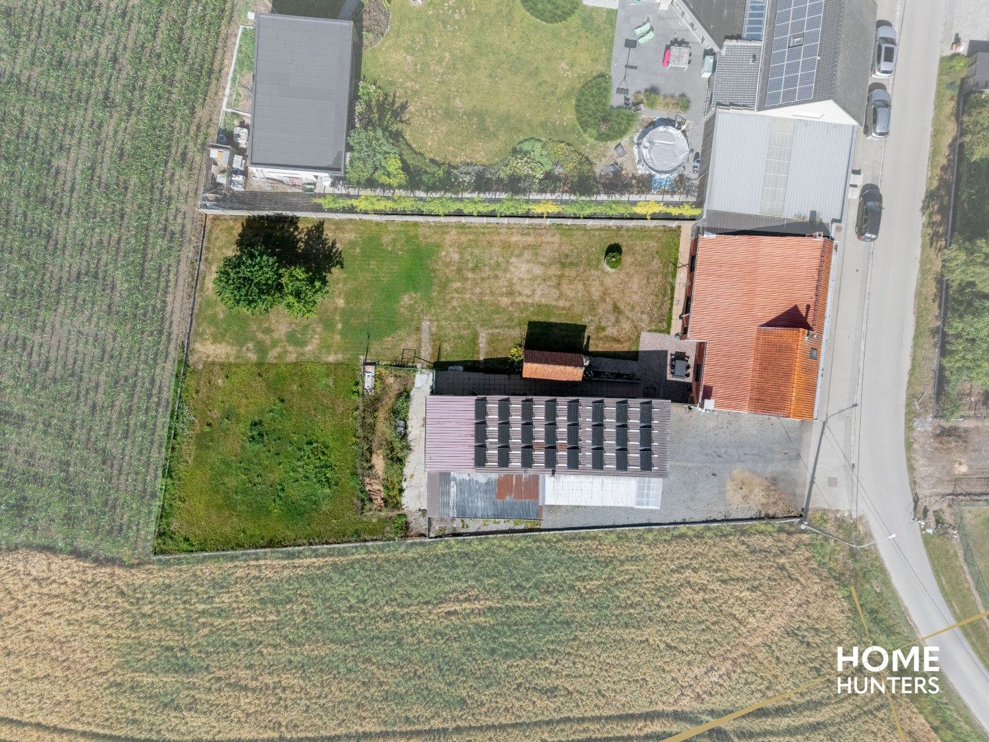 Woning met loods en grote tuin op landelijke toplocatie in Heuvelland foto 2