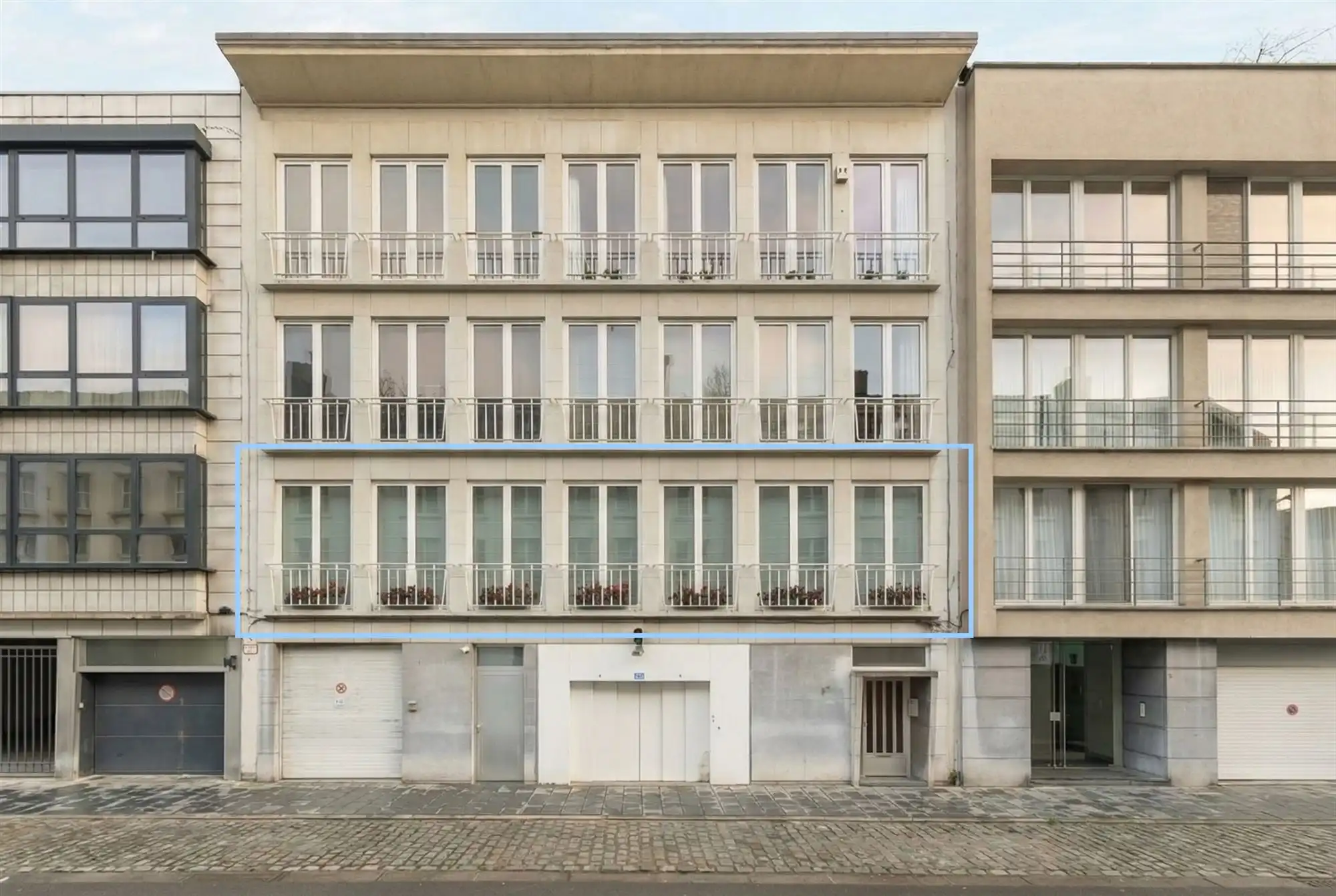 Uitzonderlijk ruim app. met 4 slpkmrs. op TOPlocatie foto 2