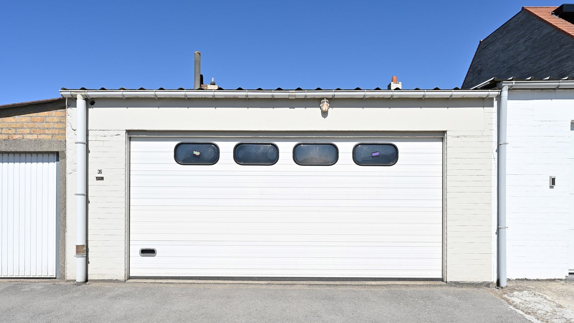 Ruime woning met garage & tuin nabij Knokke-centrum foto 2