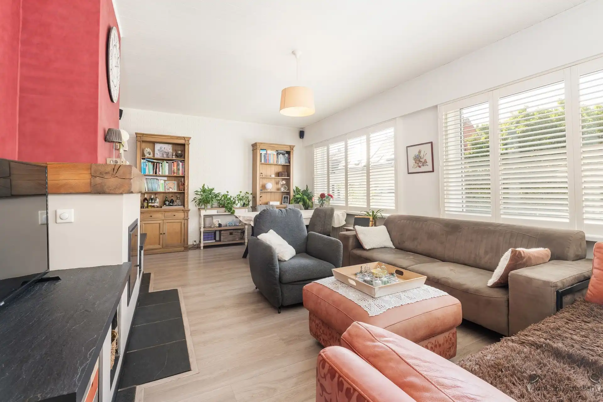 Gerenoveerde HOB met 3 à 4 slpk's, prachtige tuin en magazijn in Kapellen foto 7