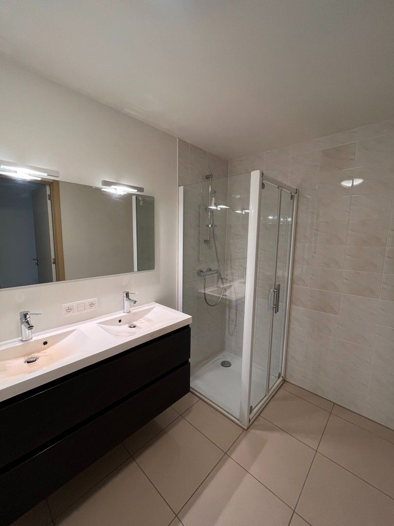 2-slaapkamerappartement met groot terras in het bruisende Dok Noord foto 9