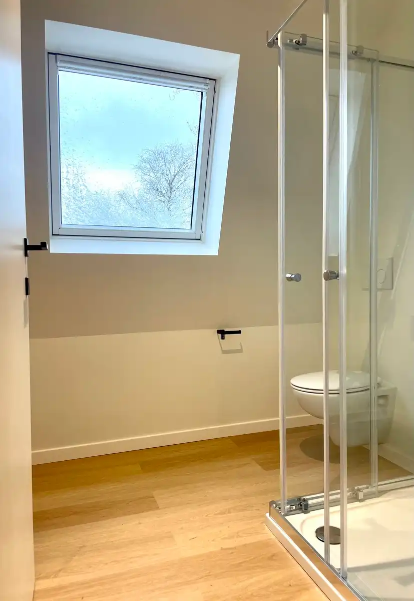 Volledig gerenoveerde woning te Aalst!  foto 16