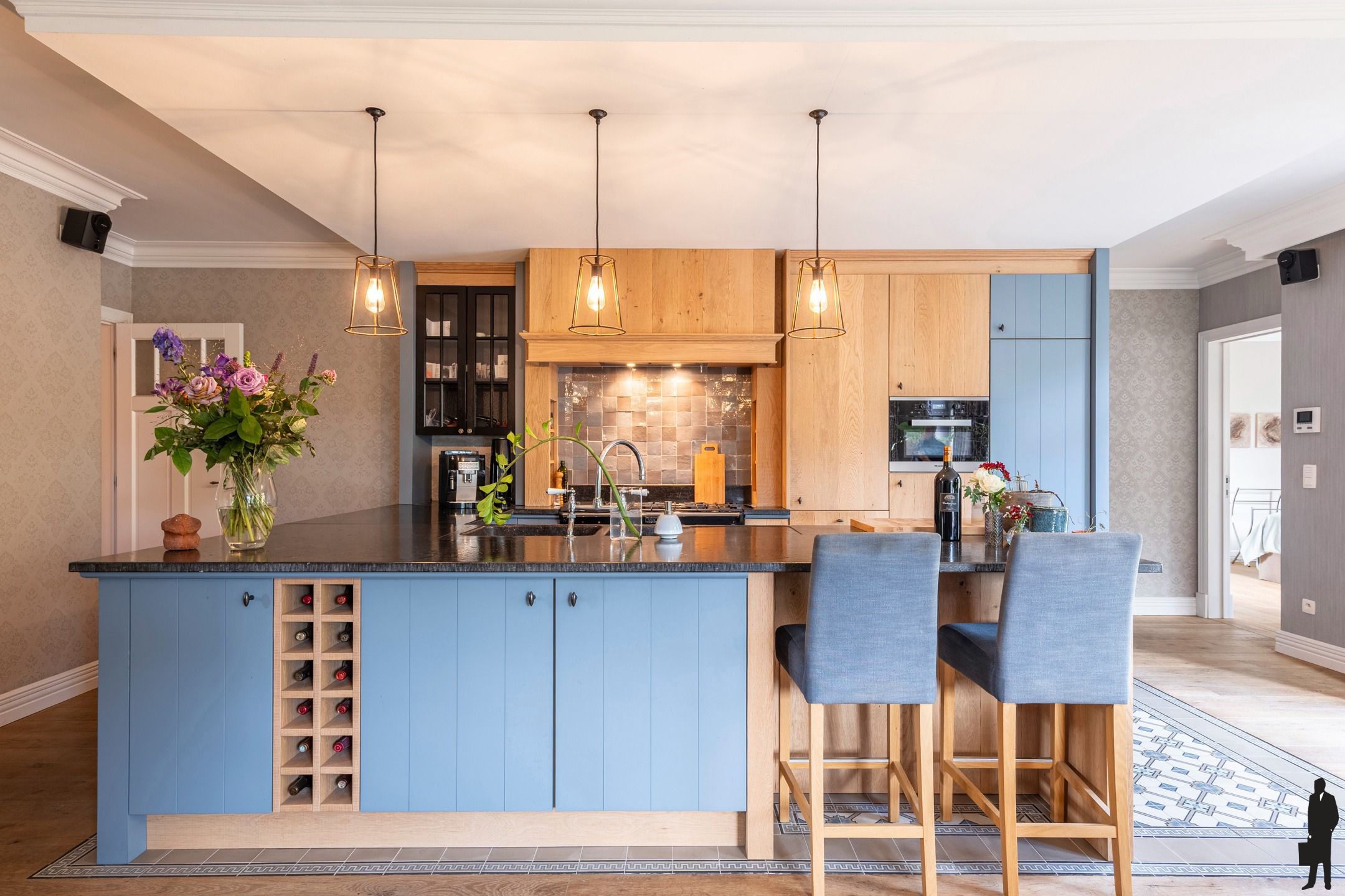 Luxevilla met zwembad, poolhouse, werkhuis en bos in Geel foto 5