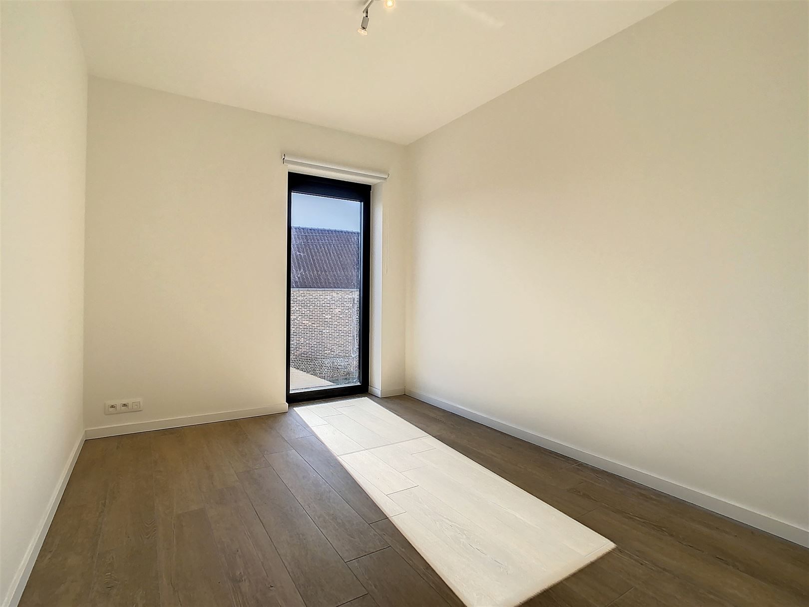 Mooie instapklare woning, 3 slpks, tuin, terras, garage foto 20