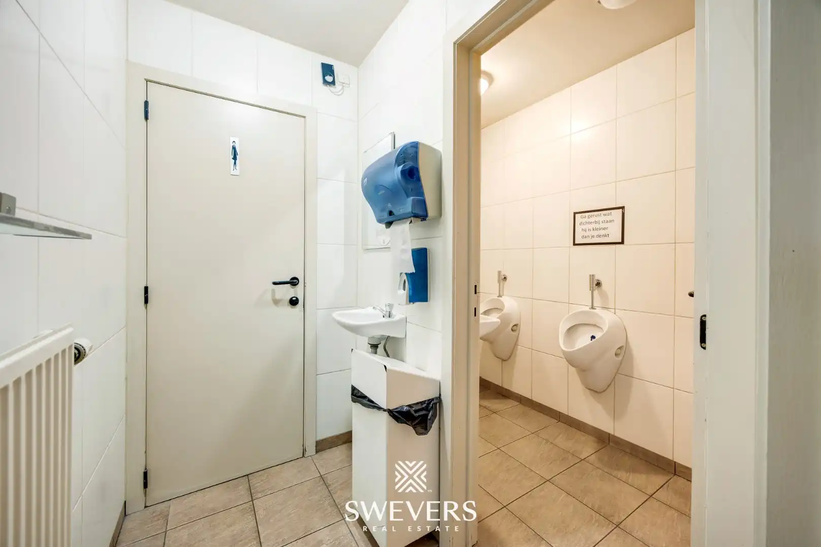 Gezellig ingerichte horecazaak met terras nabij het centrum van Mol foto 11