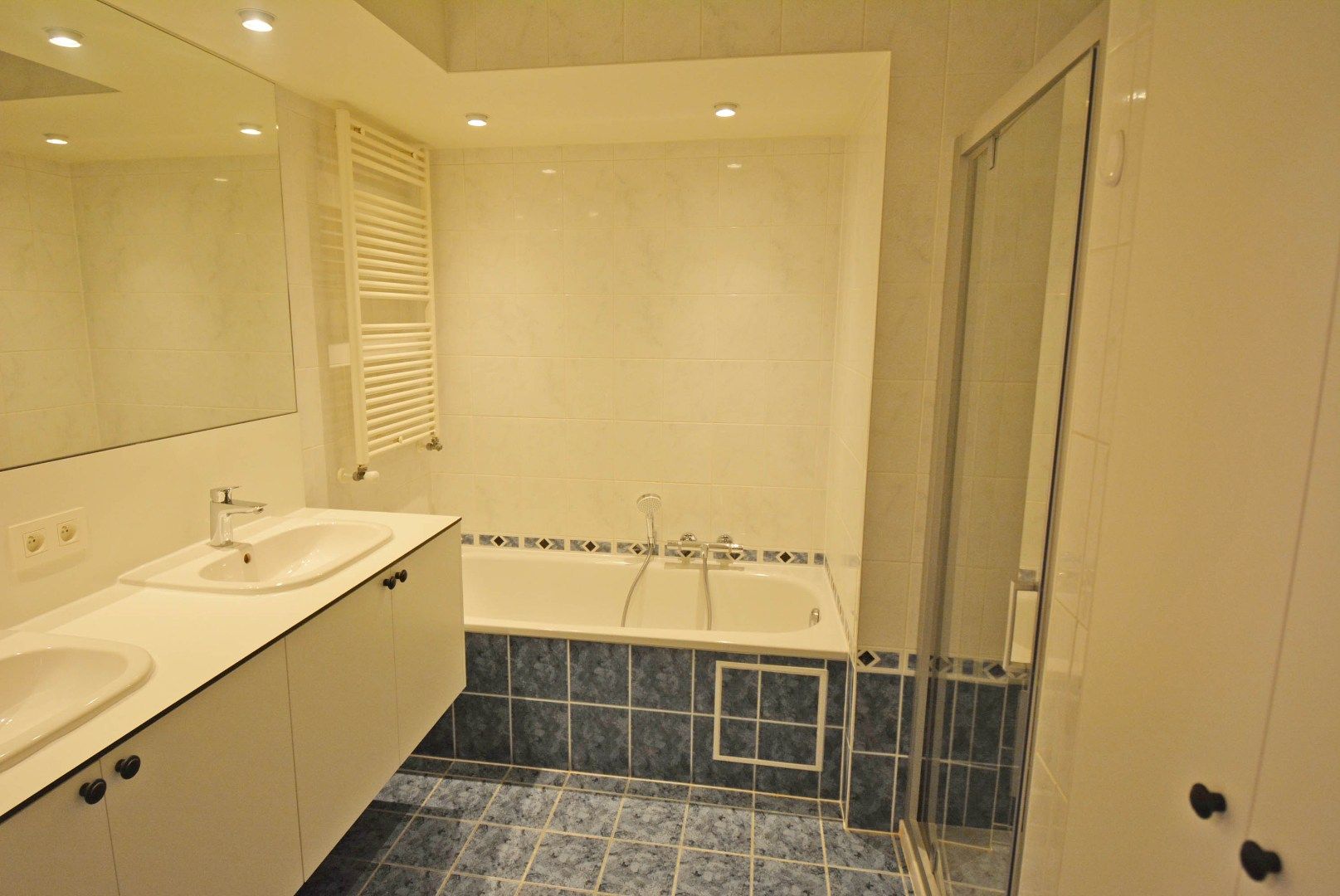 Centraal gelegen ruim appartement vlak bij het stadhuis van Knokke foto 17