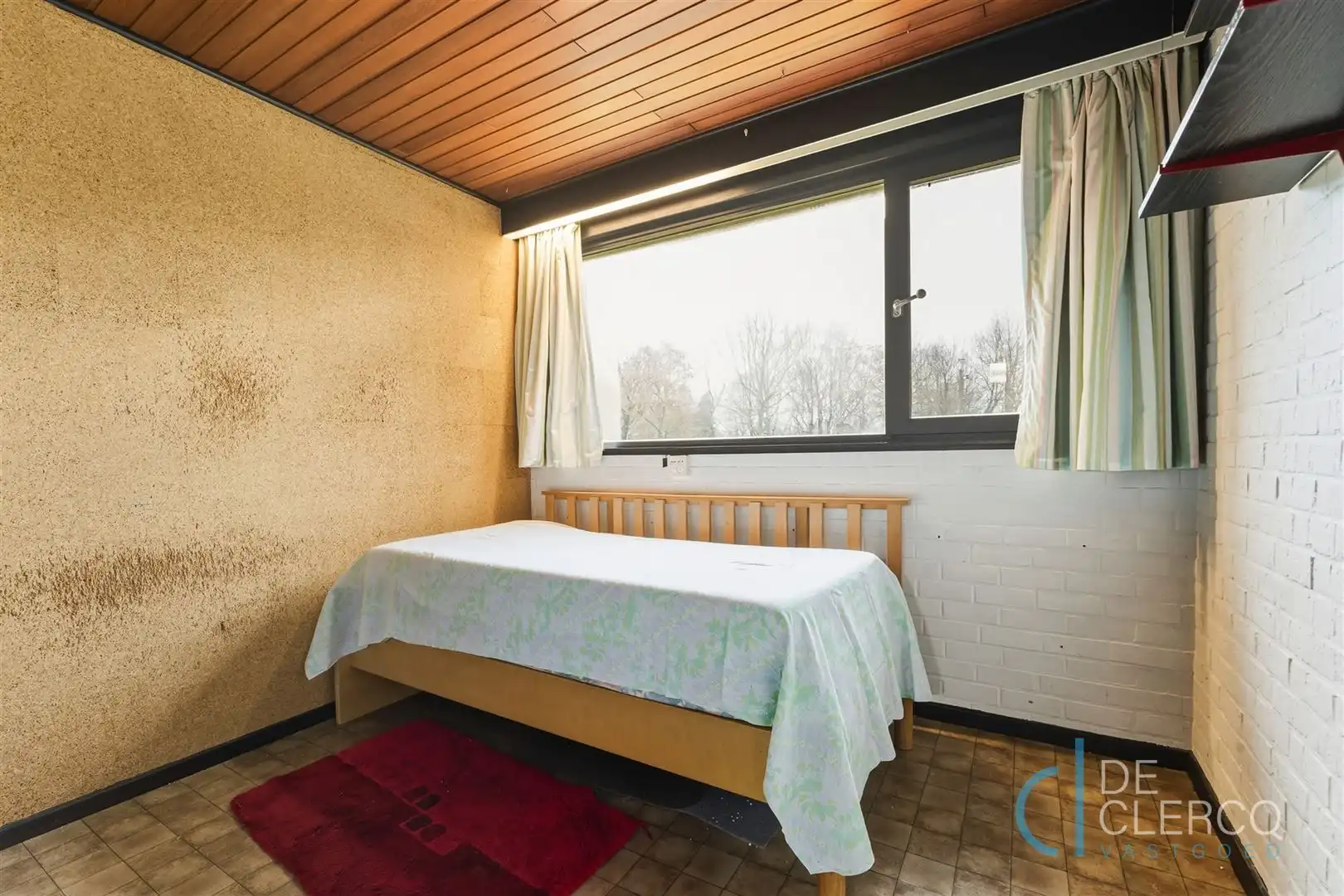 Ruime bungalow met grote tuin te koop in groene omgeving! foto 11