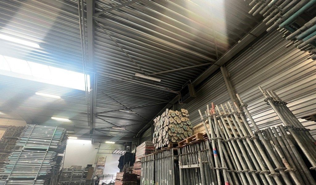 Magazijn met kantoren te huur in MB Office Park in Gent foto 5