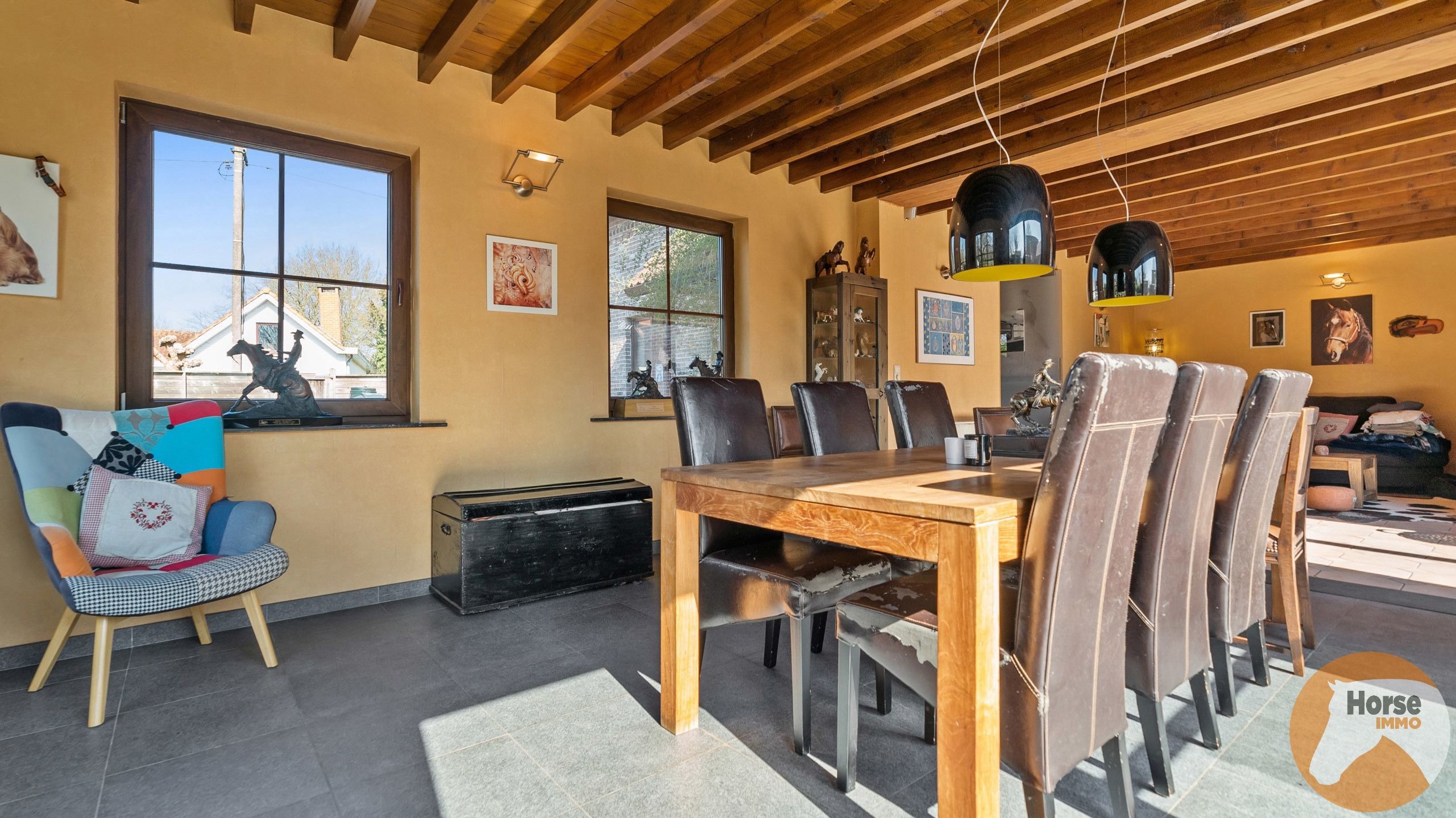 BERLARE - Instapklare woning met stallen en weides foto 20