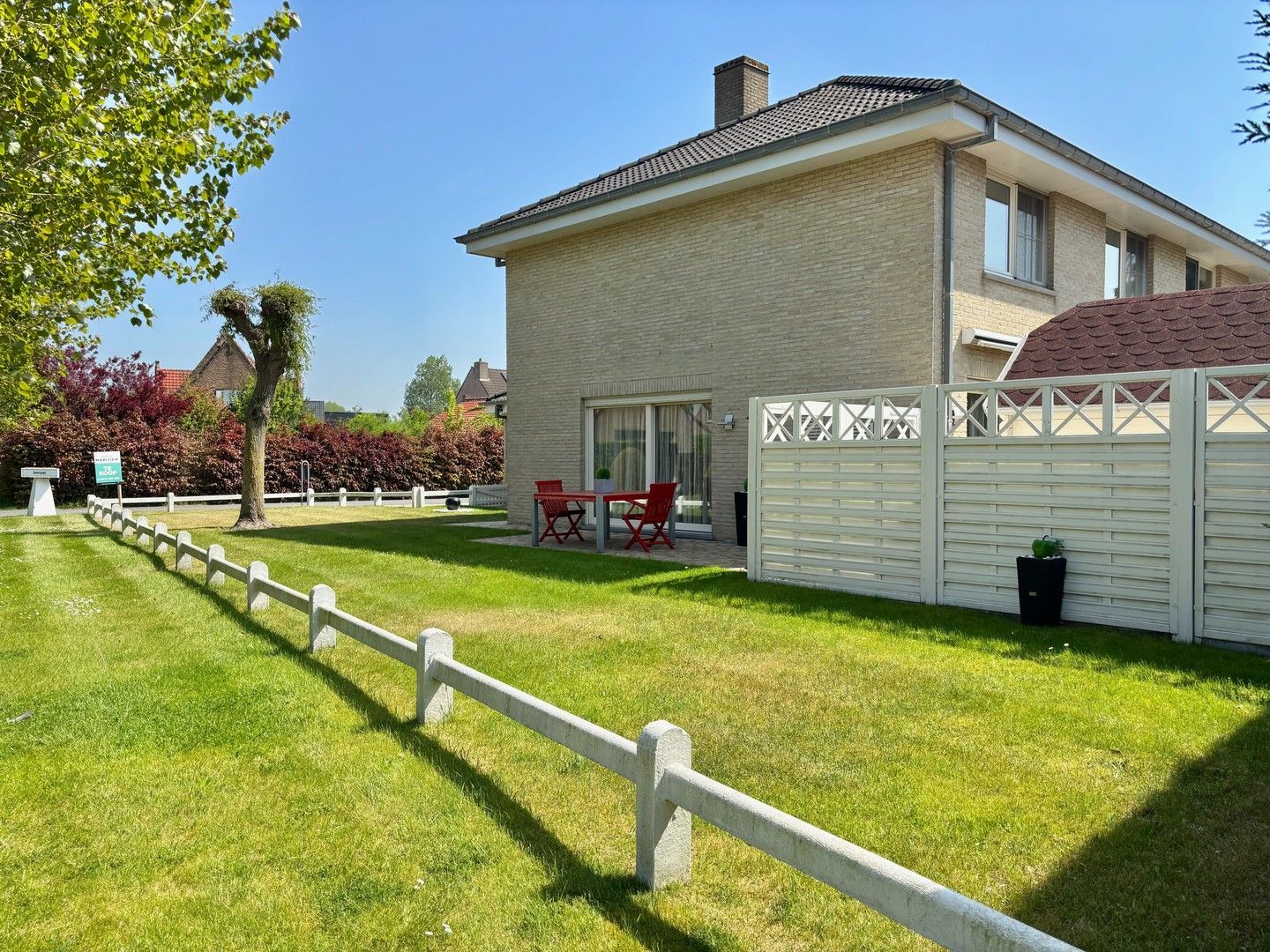 Instapklare woning op enkele passen van de Ter Yde duinen. foto 17