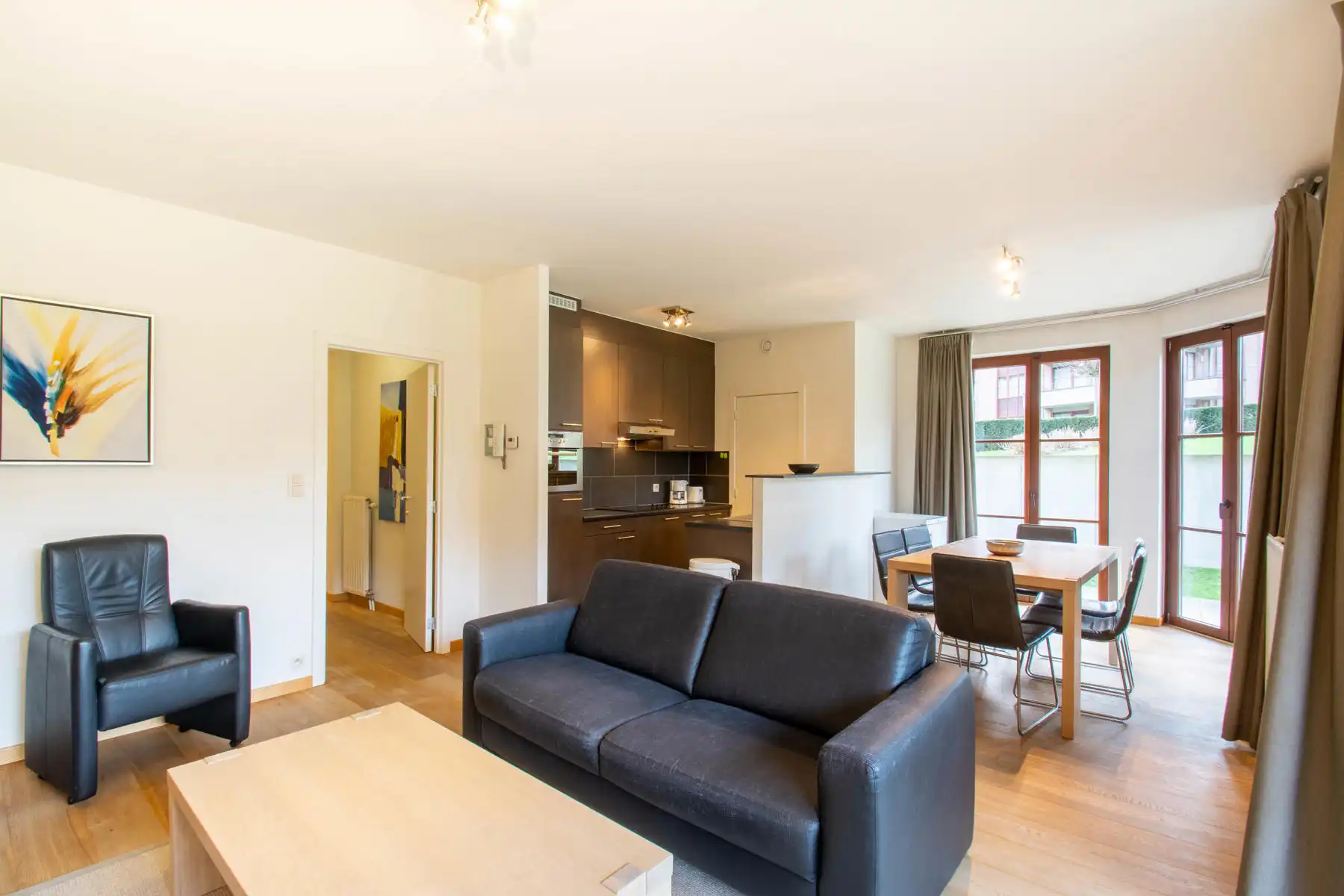 LICHTRIJK - Gemeubeld appartement 3 slpk. met TUIN foto 3