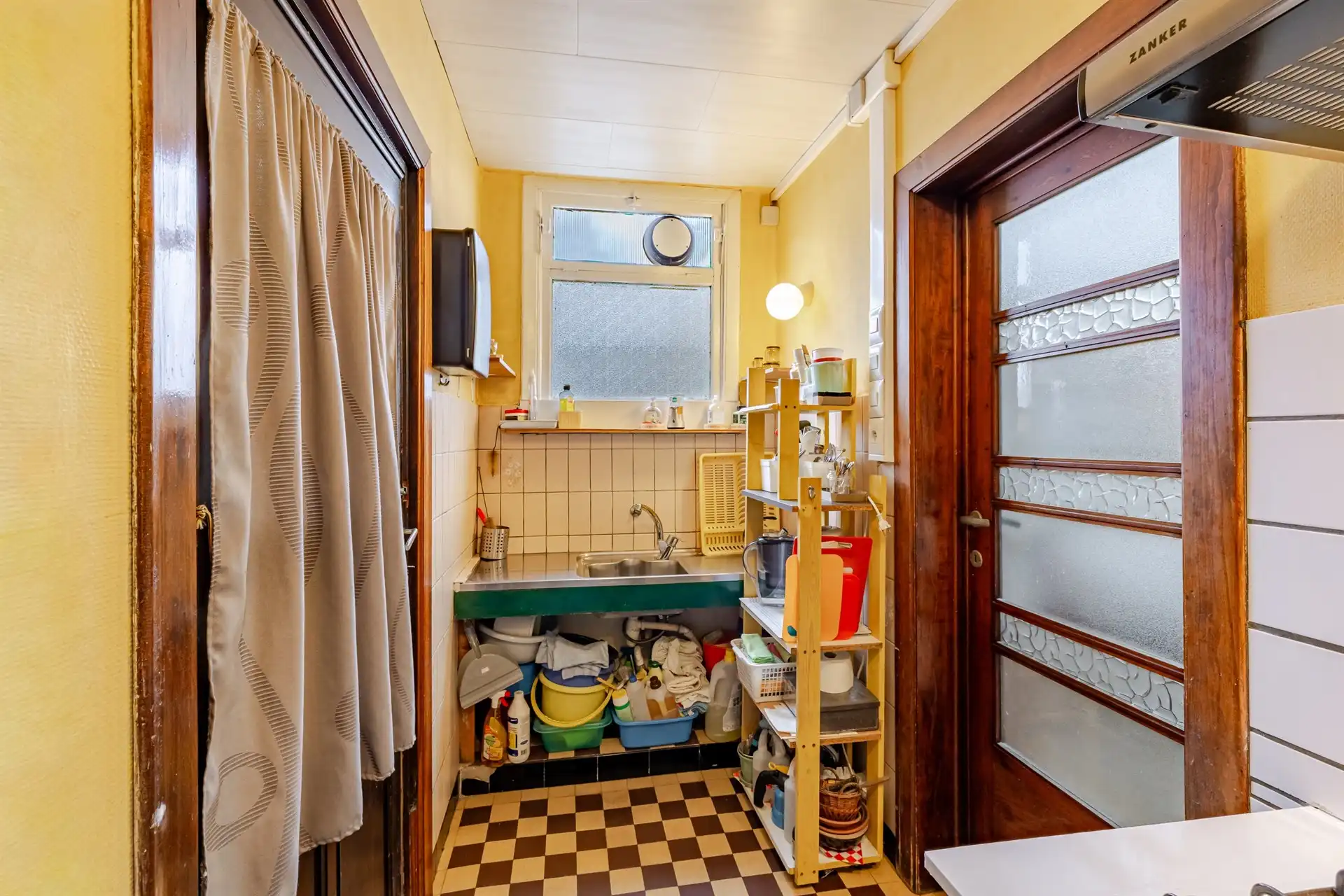 Te renoveren woning met tuin in het centrum van Aalst foto 11