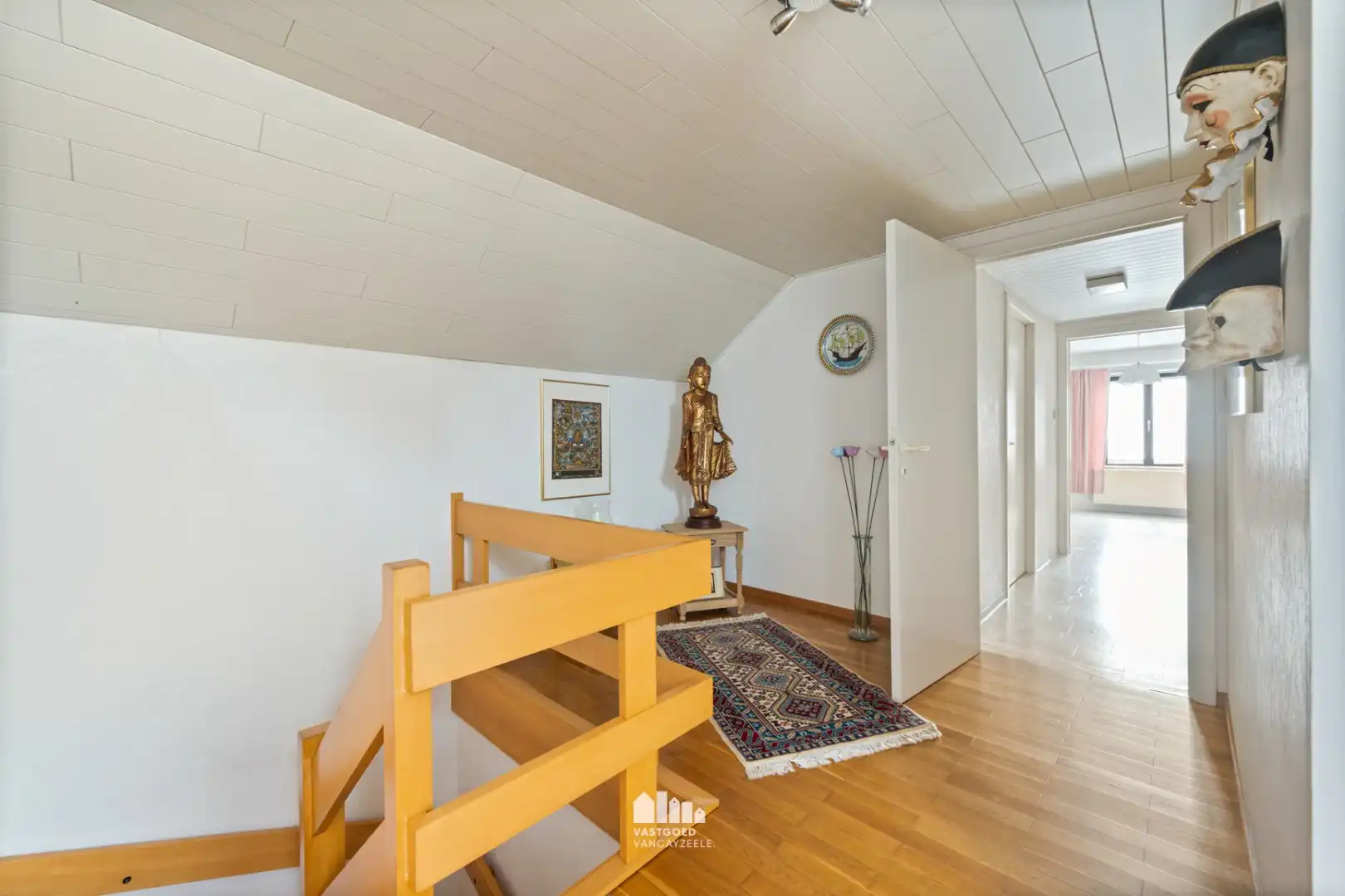 Instapklare villa met zonnige tuin op topligging in rustige wijk te Ieper    foto 23