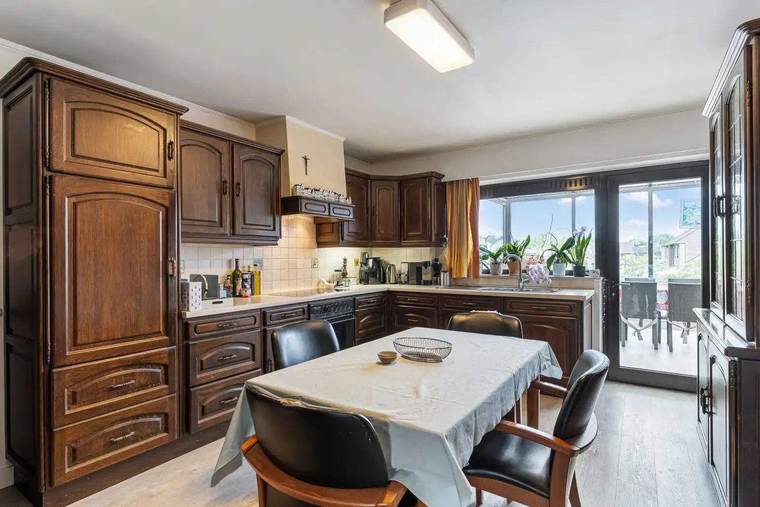 Opbrengsteigendom in het hartje van Houthalen centrum! (8 entiteiten) foto 17