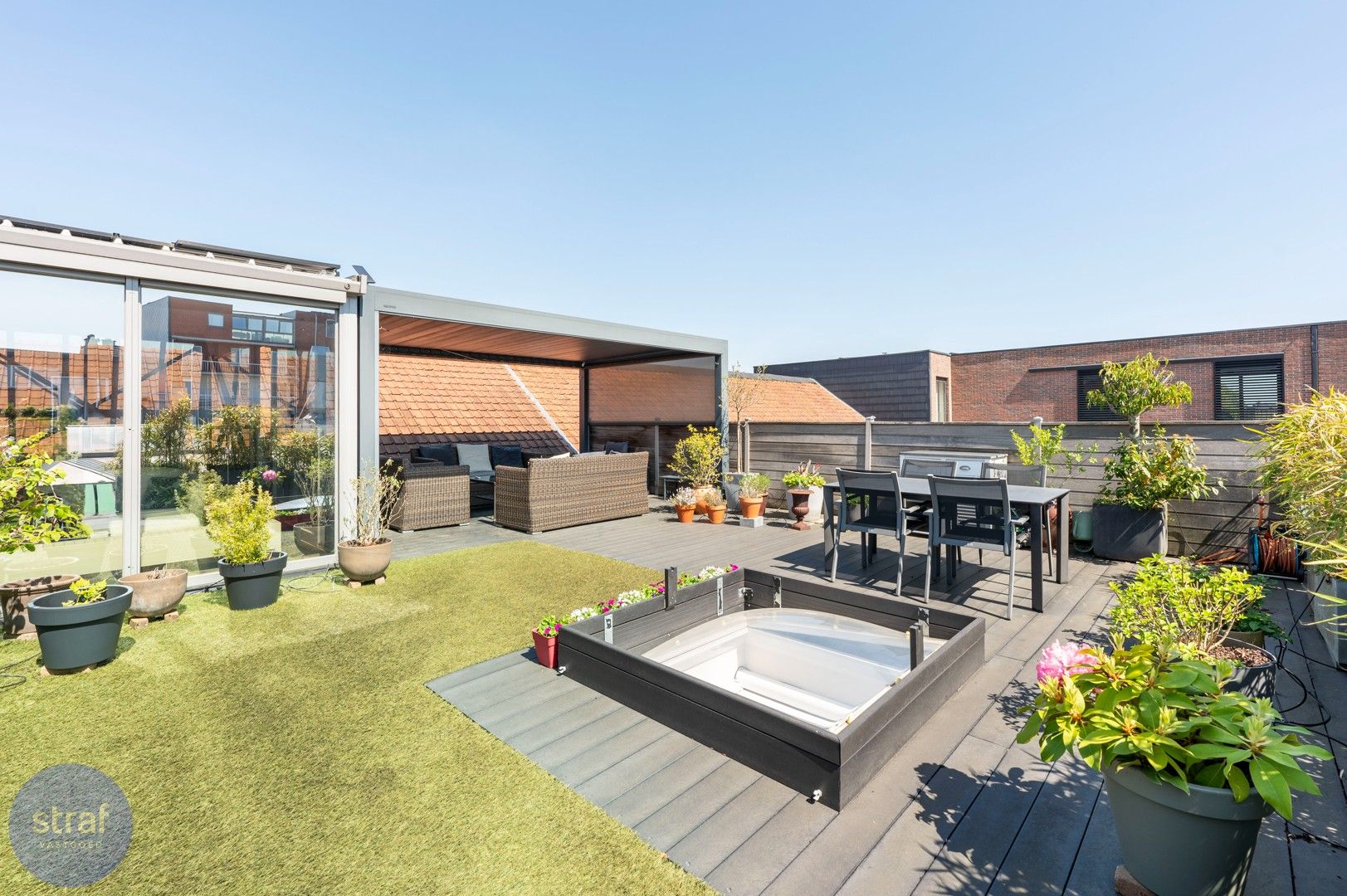 Instapklaar appartement met 2 slaapkamers en groot dakterras – Sint-Niklaas centrum foto 13
