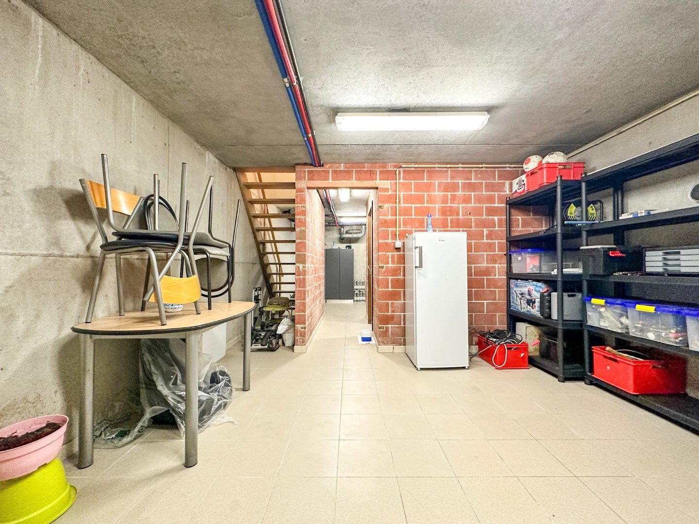 Investeringspand Kortemark: volledig verhuurd gebouw met drie ruime appartementen en 2 garages foto 15