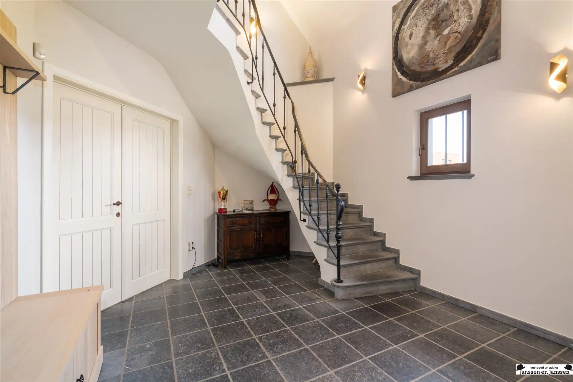 Exclusieve villa op een perceel van ca. 2000 m² in Loenhout foto 5
