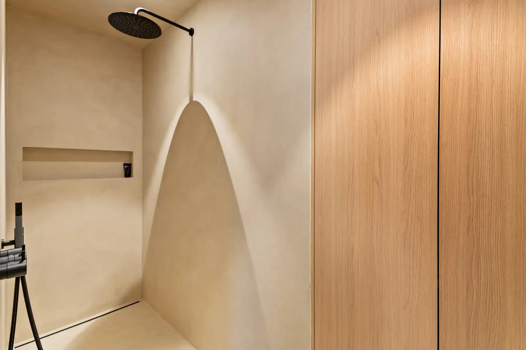 Exclusieve recente woning met hoogwaardige afwerking. foto 20