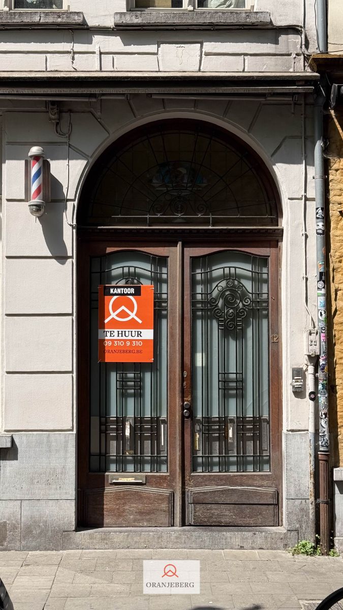 Polyvalente atelierruimte-magazijn-loods foto 46