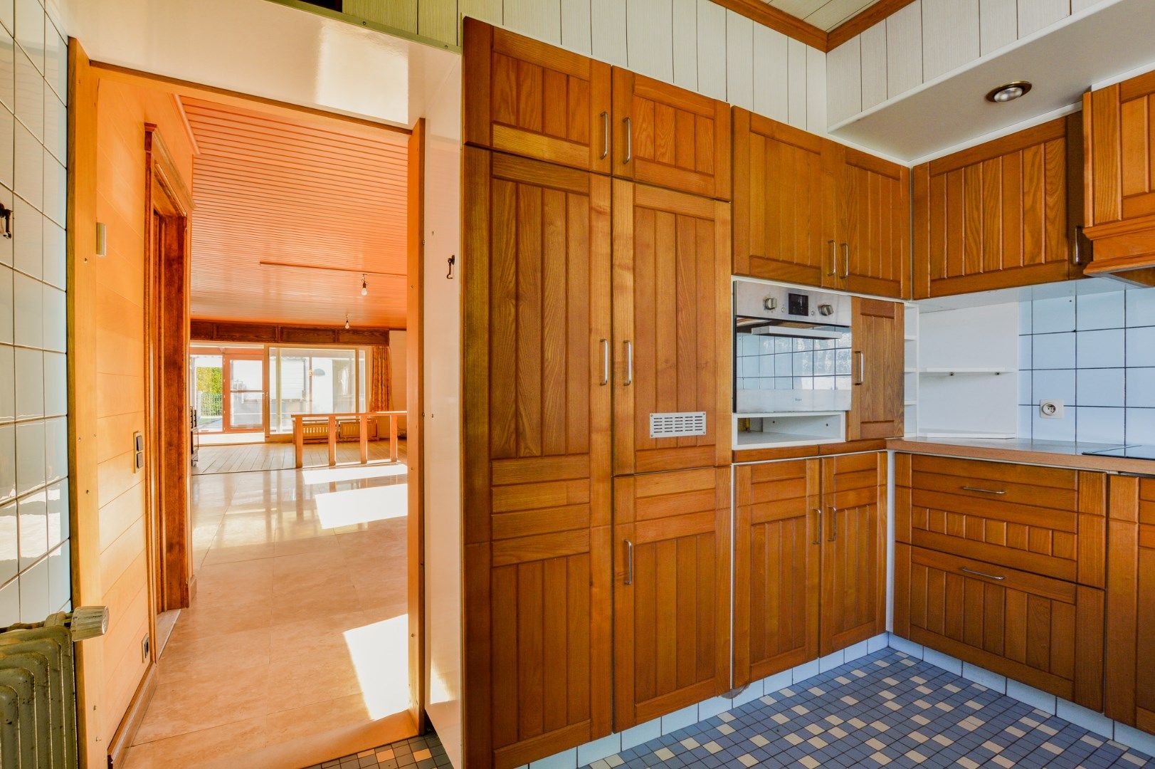 Ruime bungalow op 707 m² op toplocatie in Sint-Andries!  foto 10