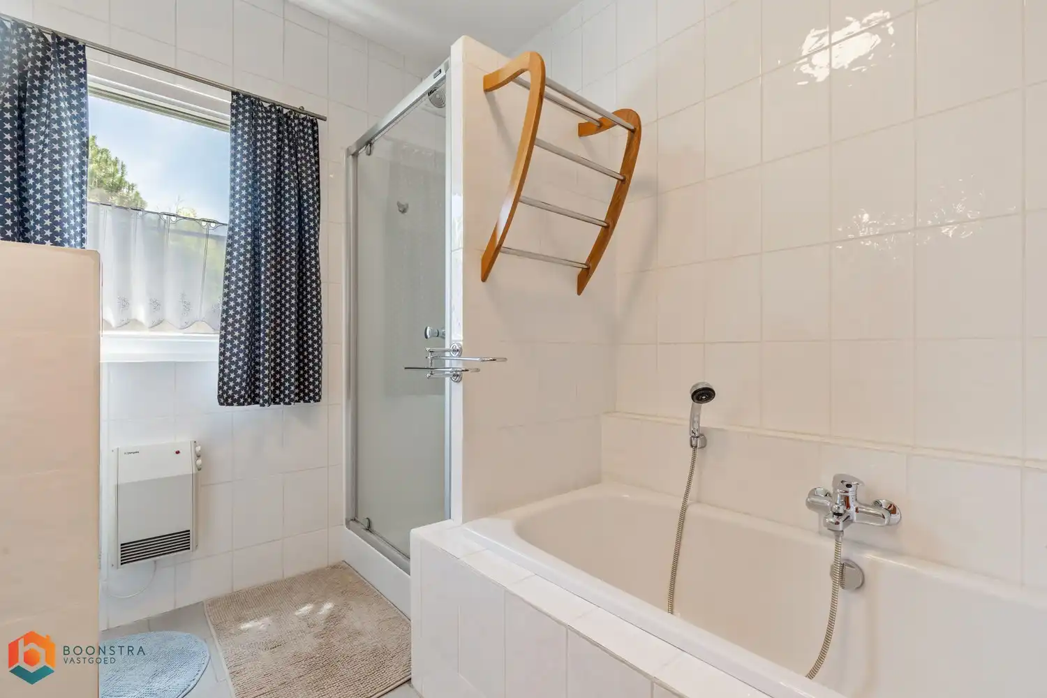 Hoeve op een ruim perceel van 5307 m² in prachtige groene omgeving foto 14