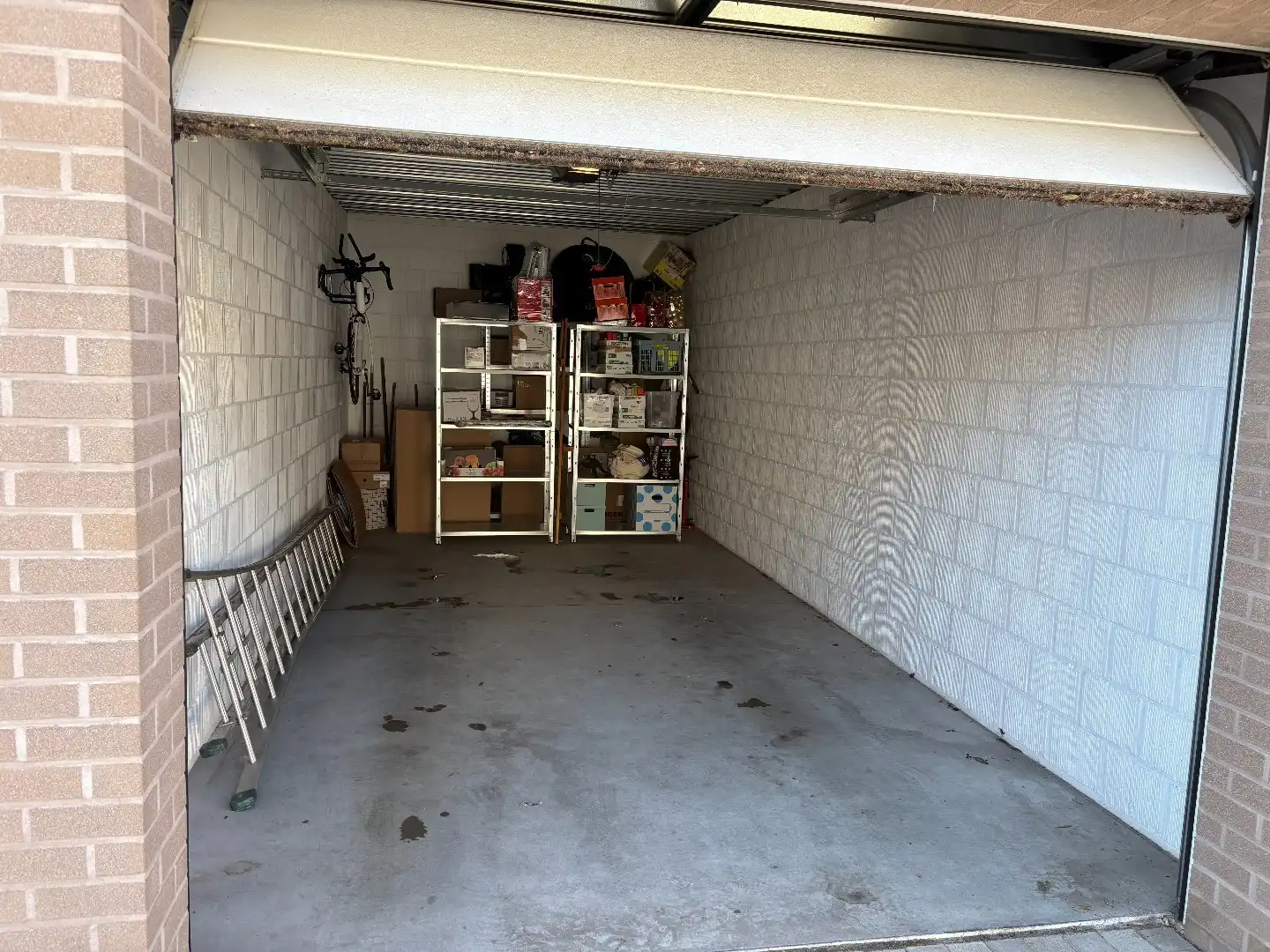 Prachtig appartement met 2 slaapkamers en 2 garages! foto 12
