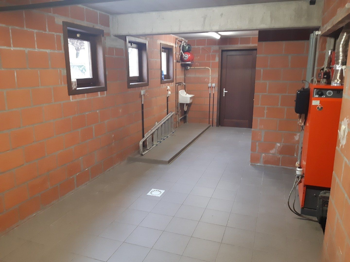 Tijdloze eigendom met tuin (Open Bebouwing). foto 13