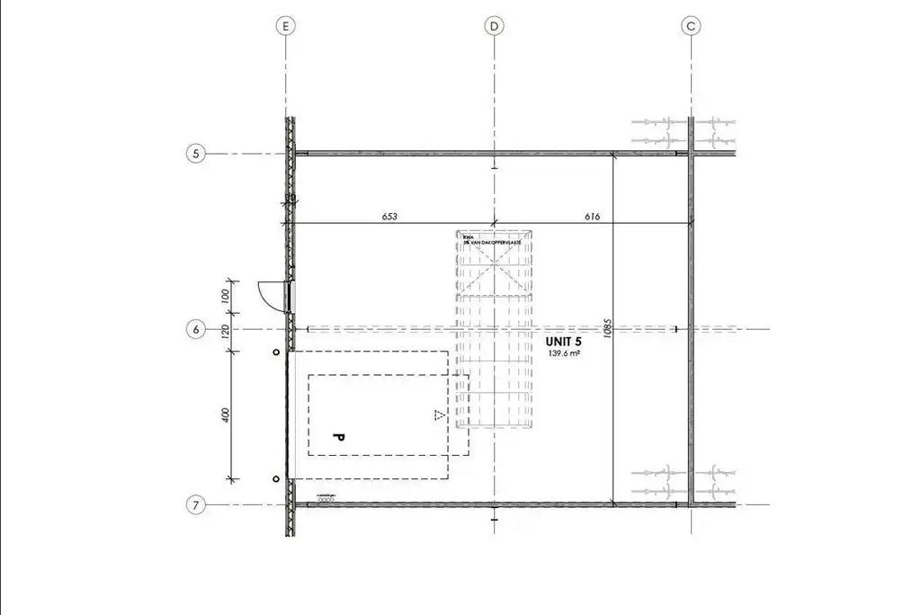 8 magazijnen tussen 90 m² en 140 m² foto 9