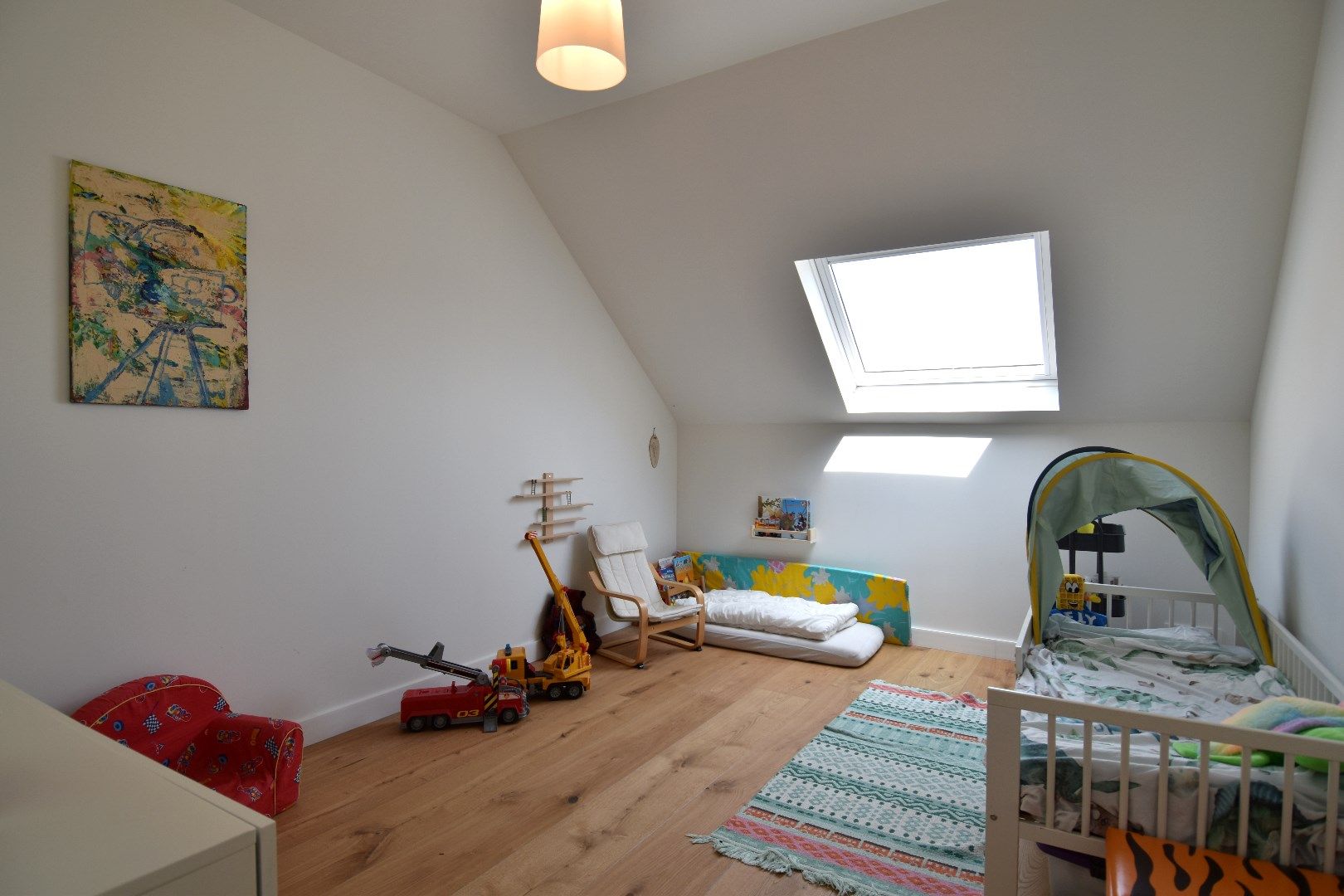 Uitzonderlijk vastgoed met vergezicht, 4 slaapkamers, dubbele garage op een perceel van 2100 m² foto 16