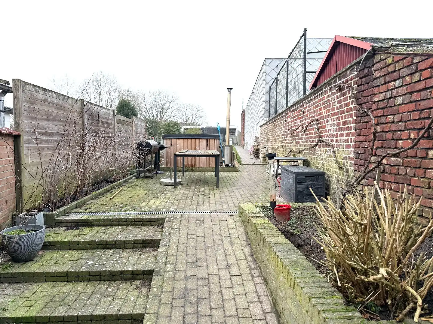 Instapklare woning met garage en uitbreidingsmogelijkheden in Kooigem! foto 23