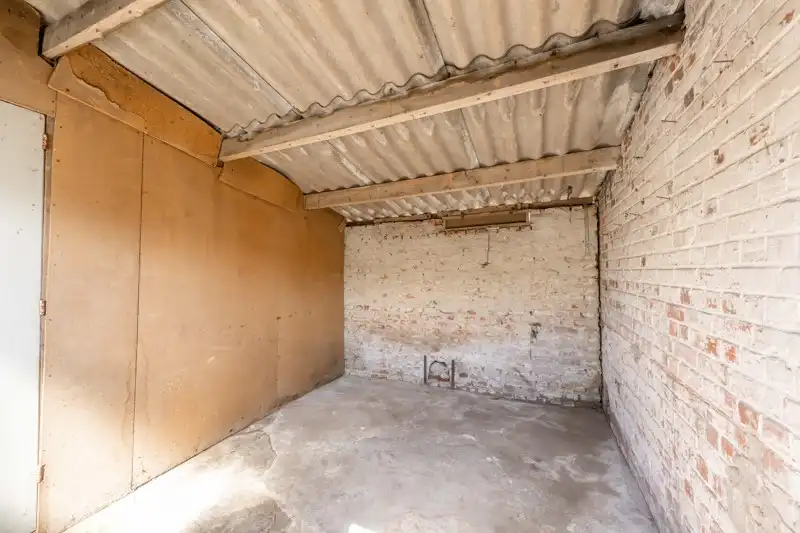 Grondig te renoveren woning op ruim perceel van 1384 m²  TE KOOP in Wielsbeke!⭐ foto 19