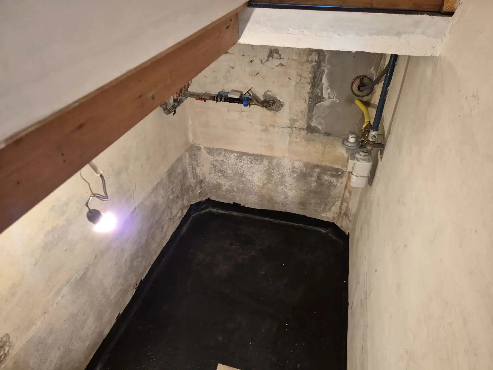 Halfopen bebouwing met 2 slaapkamers, tuin en garage foto 13