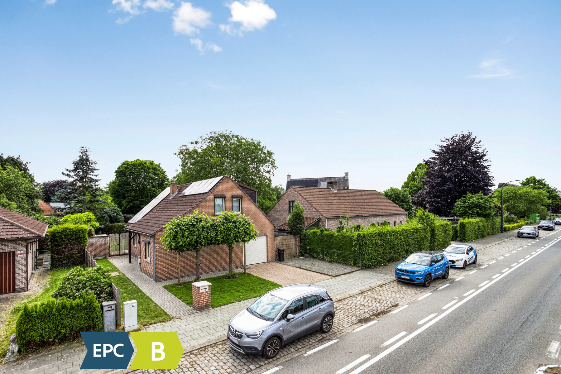 Energiezuinige open bebouwing op perceel van 924m². foto {{pictureIndex}}