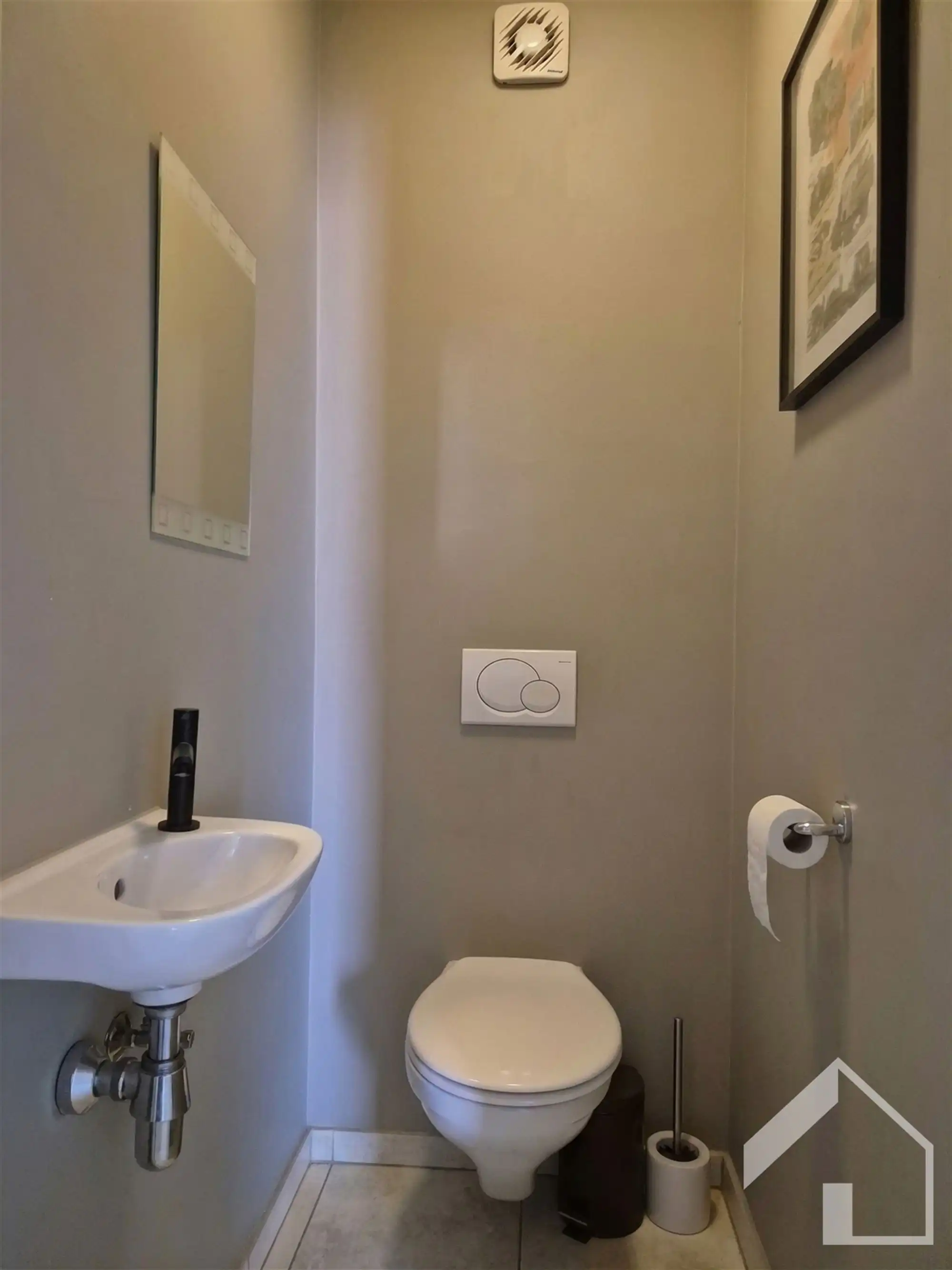 Ruim, energiezuinig appartement met 2 slaapkamers, terras, garage en lift!  foto 13