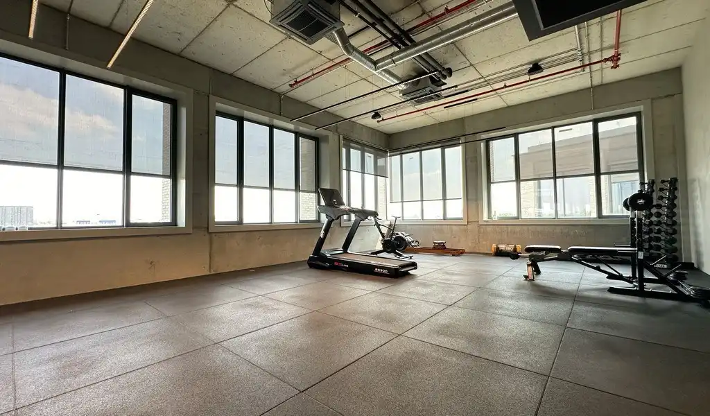 Prachtig gemeubelde kantoren met dienstverlening In The Yard in Drongen foto 21