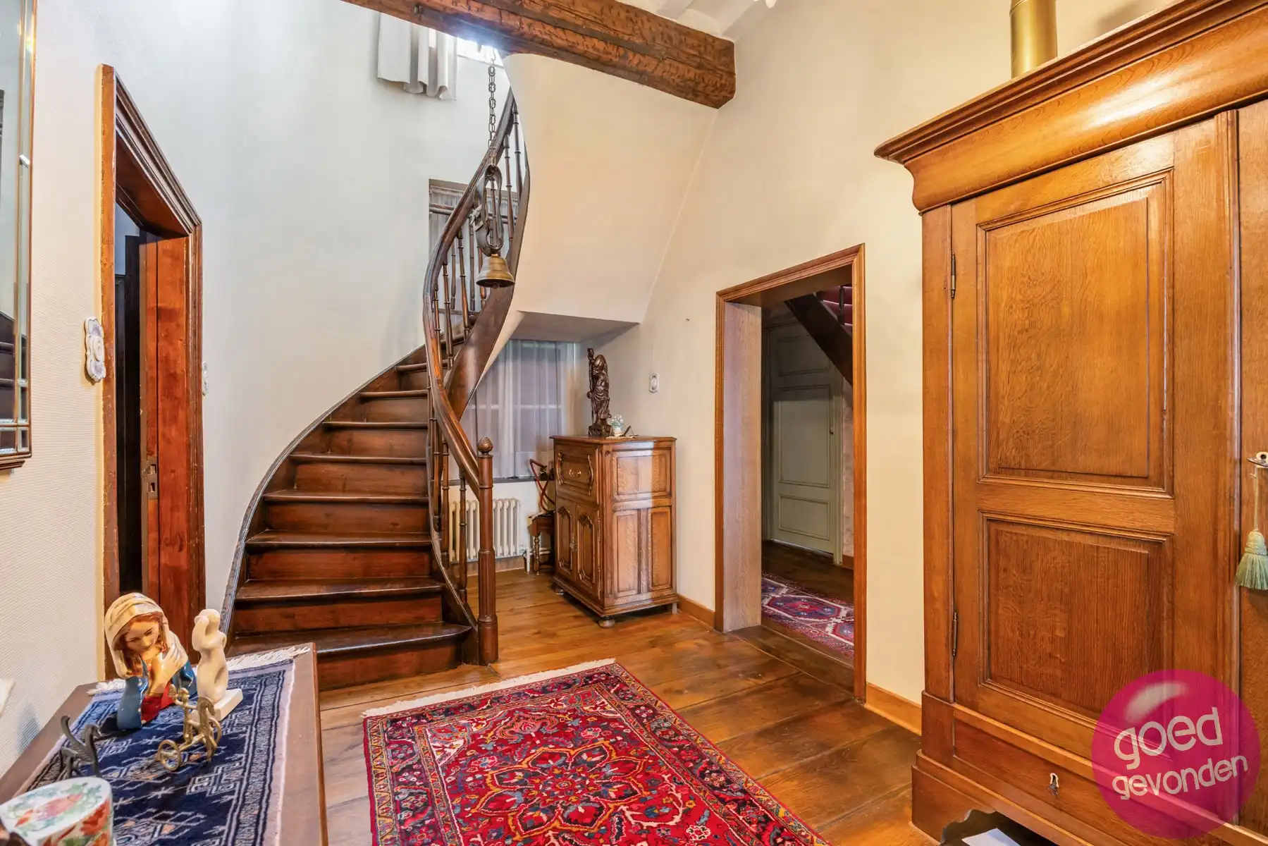 HERENHUIS - 6 SLK - 2 BDK - ATELIER - WINKEL - CENTRUM foto 11