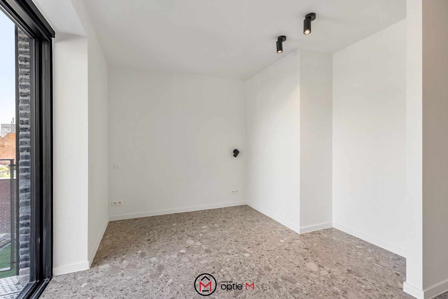 Wonen in het hart van Hasselt – slimme, complete studio foto 5