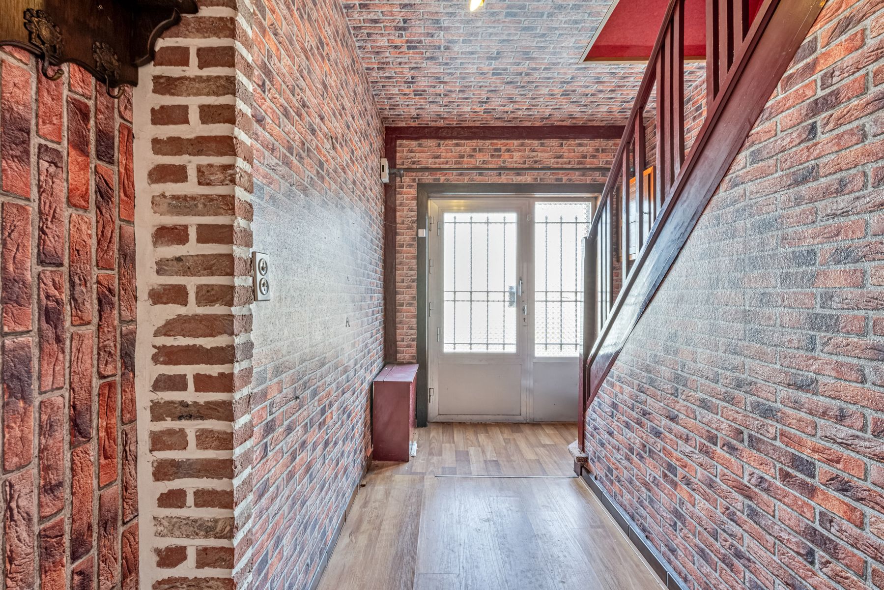 Te renoveren woning in Ninove foto 4