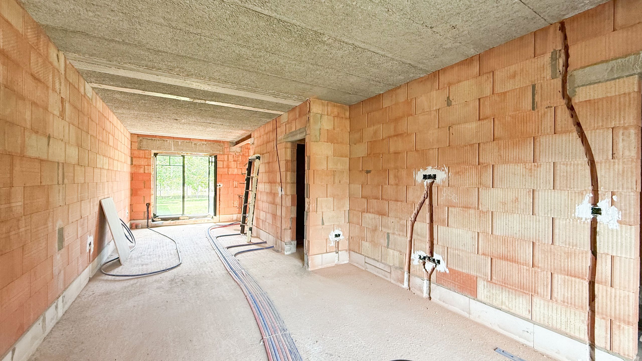 Ruim nieuwbouw casco woning met 3slk en tuin in Houthalen! foto 10