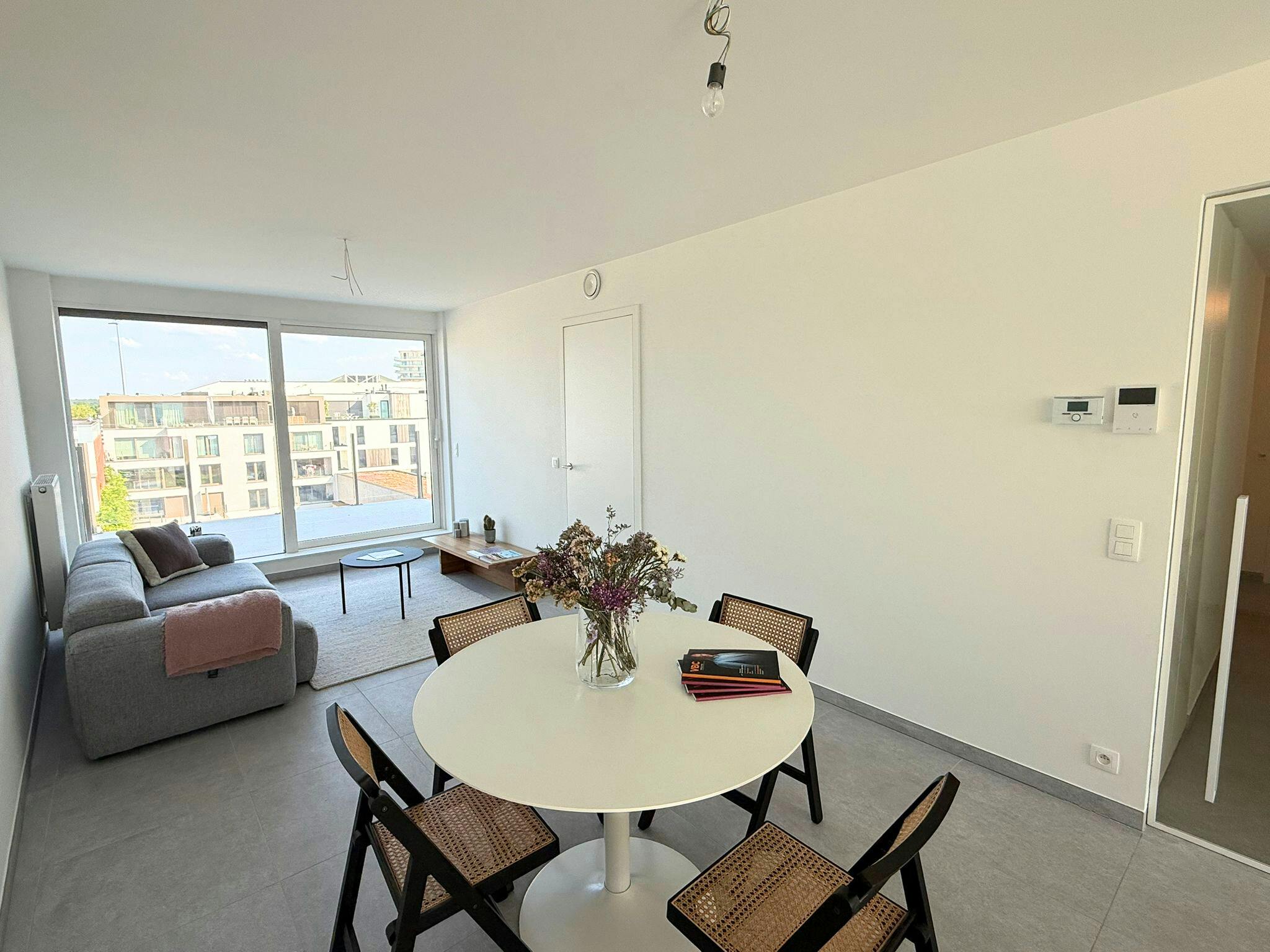 Nieuwbouwappartement te koop in centrum Waregem foto 2