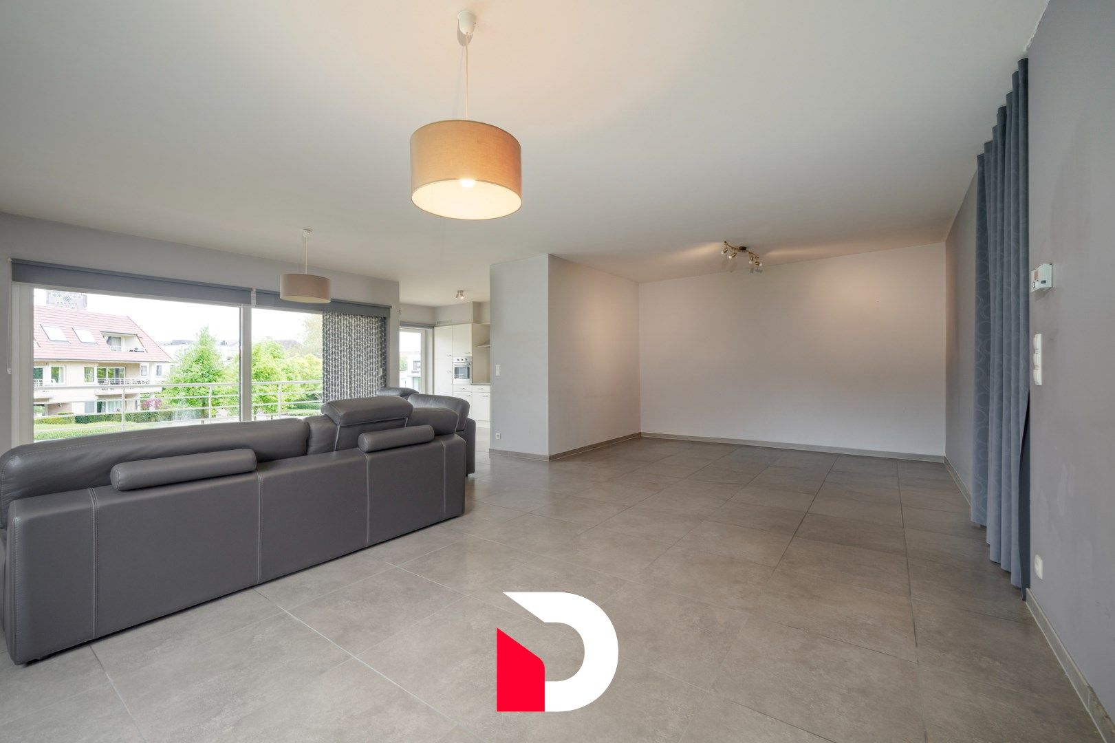 Hoekappartement met 3 slaapkamers en prachtig zicht in hartje Jabbeke foto 5
