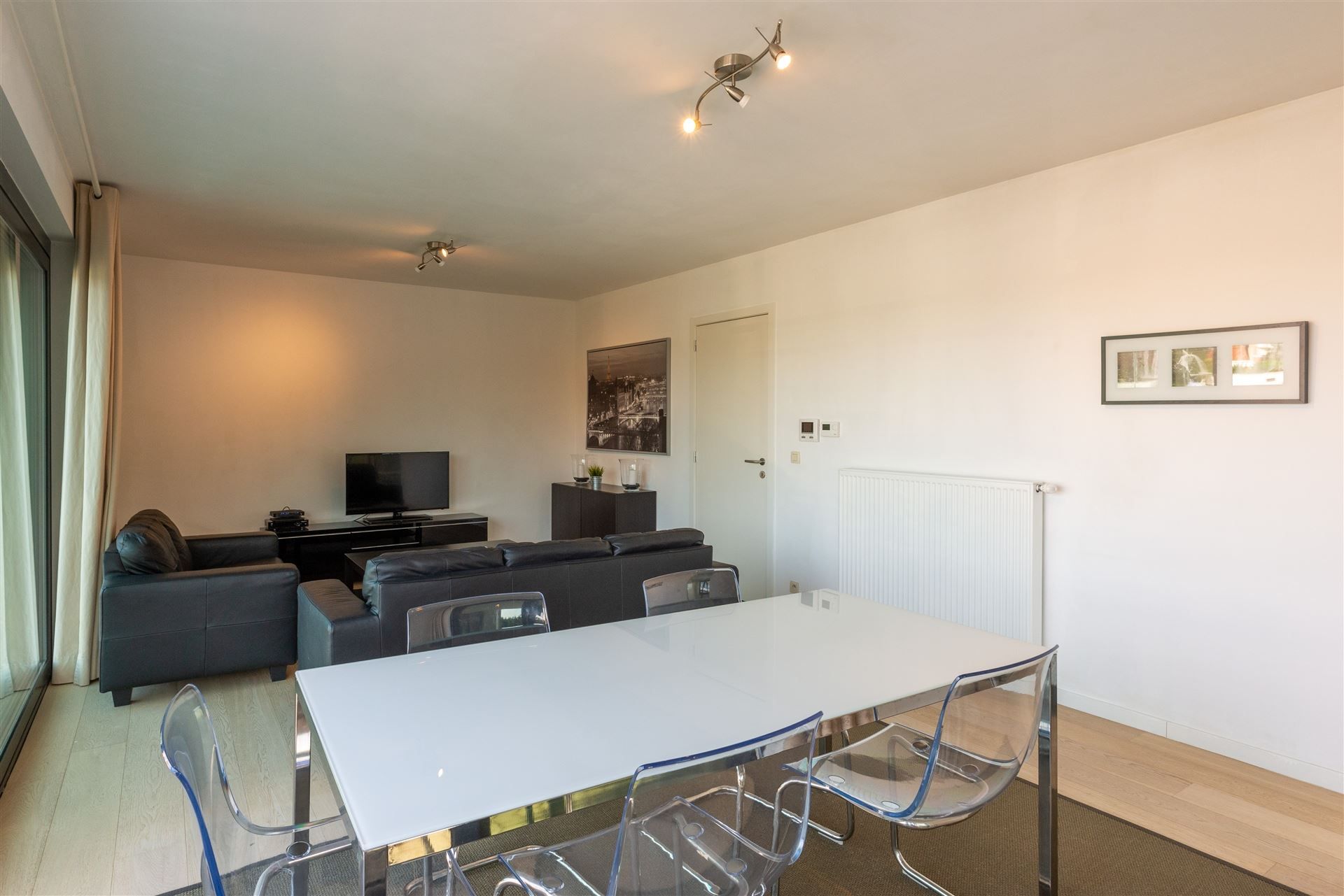 Luxe appartement met 2 slaapkamers  foto 3