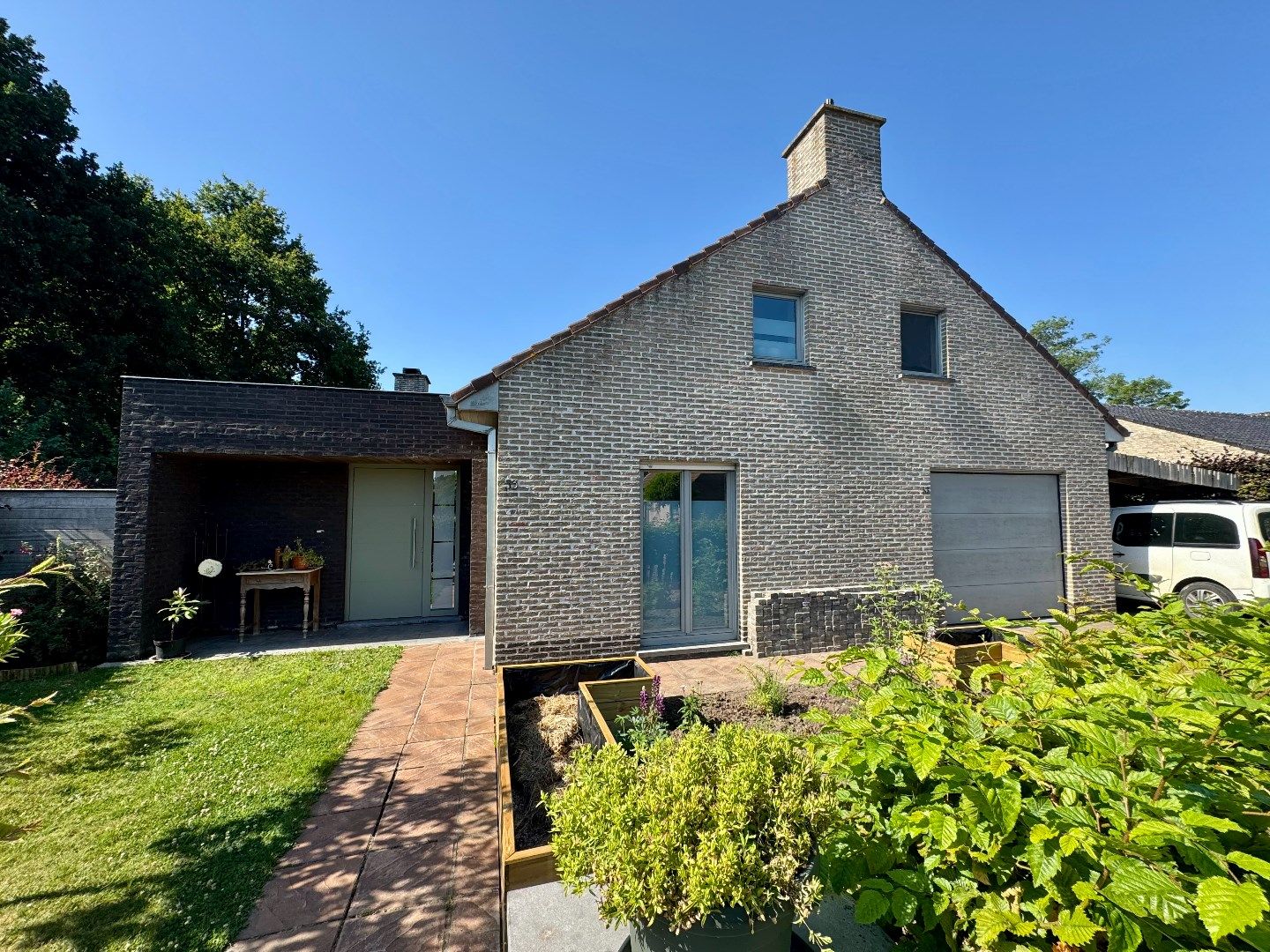 ()=>{if(producerUpdateValueVersion(node),producerAccessed(node),node.value===ERRORED)throw node.error;return node.value} de Cerfstraat 53 - - 8908 Vlamertinge