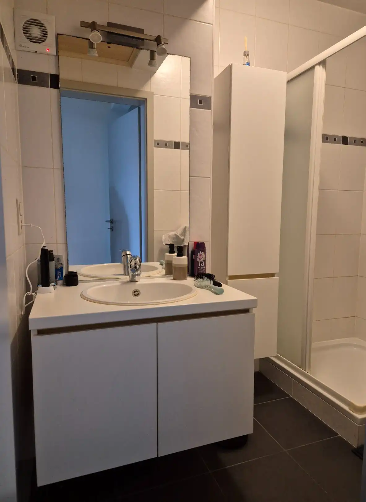 Appartement met 1 slaapkamer en garage. foto 7